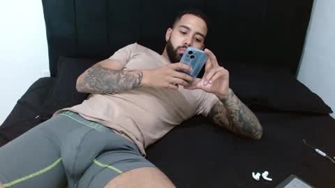 Snapshot of sebastiano_97 chatting on 12-06-24, 04:47 Sebastiano online show from 12-06-24, 04:47