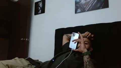 Snapshot of sebastiano_97 chatting on 12-25-24, 02:46 Sebastiano online show from 12-25-24, 02:46