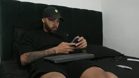 Snapshot of sebastiano_97 chatting on 02-09-25, 02:17 Sebastiano online show from 02-09-25, 02:17