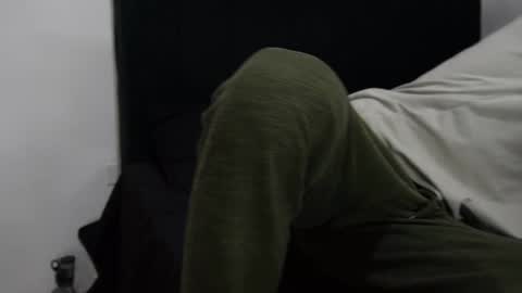 Snapshot of sebastiano_97 chatting on 02-12-25, 02:24 Sebastiano online show from 02-12-25, 02:24