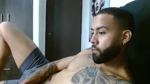 Snapshot of sebastiano_97 chatting on 11-22-25, 02:54 Sebastiano online show from 11-22-25, 02:54