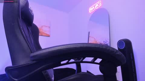 Lucian Sinclair online show from 12-28-24, 11:26