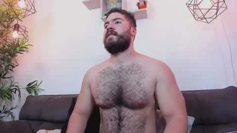 Instagram jeanpaulfit  online show from 05-24-26, 09:42
