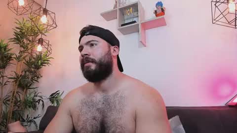 Instagram jeanpaulfit  online show from 05-27-26, 07:33