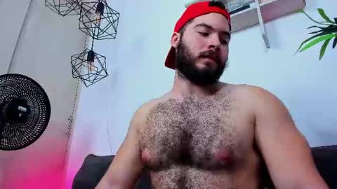 Instagram jeanpaulfit  online show from 07-12-26, 11:07