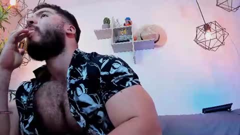 Instagram jeanpaulfit  online show from 07-29-26, 10:52