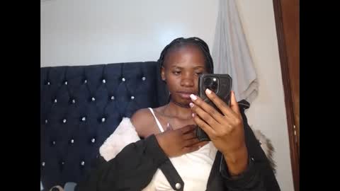 sebatrishaa online show from 11-02-25, 11:45