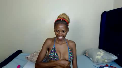 sebatrishaa online show from 02-14-26, 03:42