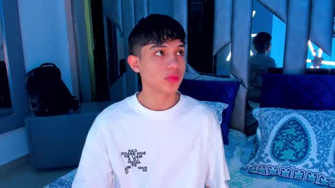 Sebastian online show from 09-21-25, 07:59