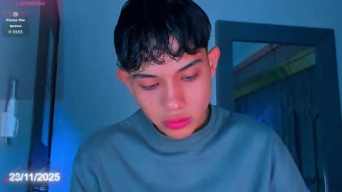 Sebastian online show from 11-23-25, 08:52