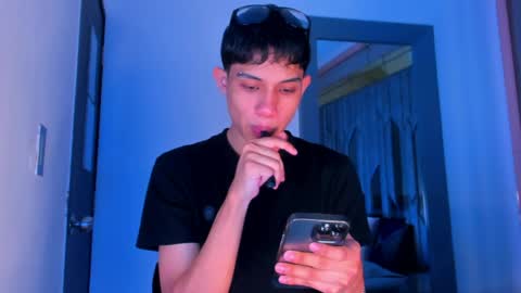 Sebastian online show from 04-29-26, 04:38