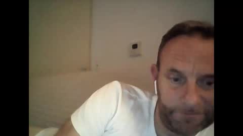 Snapshot of sebelcaballerofrances chatting on 10-26-25, 08:26 sebelcaballerofrances online show from 10-26-25, 08:26