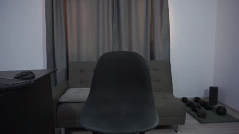 Snapshot of sebhastian2222 chatting on 01-18-25, 12:15 Lucian online show from 01-18-25, 12:15