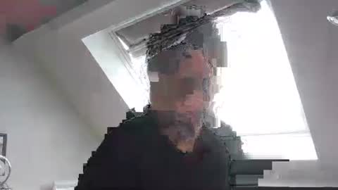 Snapshot of sebix9206 chatting on 10-28-25, 08:40 sebix9206 online show from 10-28-25, 08:40