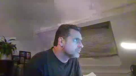 Snapshot of sebix9206 chatting on 11-22-25, 09:03 sebix9206 online show from 11-22-25, 09:03