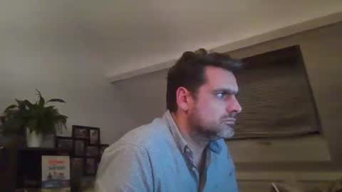 Snapshot of sebix9206 chatting on 12-15-25, 08:35 sebix9206 online show from 12-15-25, 08:35