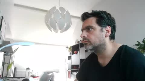 Snapshot of sebix9206 chatting on 06-13-26, 08:23 sebix9206 online show from 06-13-26, 08:23
