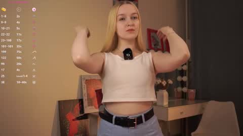 Snapshot of sebrinarainha chatting on 10-18-25, 07:58 Rina online show from 10-18-25, 07:58