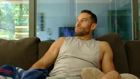 Sebastian Royce online show from 06-01-26, 04:52