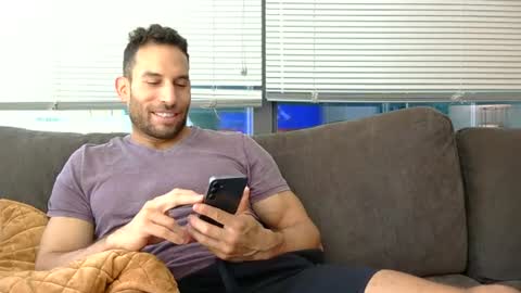 Sebastian Royce online show from 07-20-26, 05:48