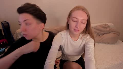 Snapshot of secret_dreams_ chatting on 02-22-25, 11:35 Amanda and pair in a real life we love each other but can play with you online show from 02-22-25, 11:35