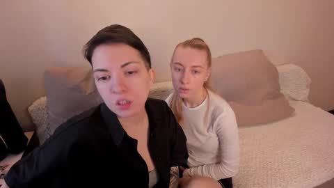 Snapshot of secret_dreams_ chatting on 02-24-25, 08:27 Amanda and pair in a real life we love each other but can play with you online show from 02-24-25, 08:27