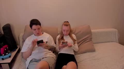 Snapshot of secret_dreams_ chatting on 03-11-25, 07:37 Amanda and pair in a real life we love each other but can play with you online show from 03-11-25, 07:37