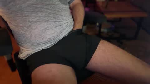 secret_neighbor_ online show from 11-12-25, 01:55