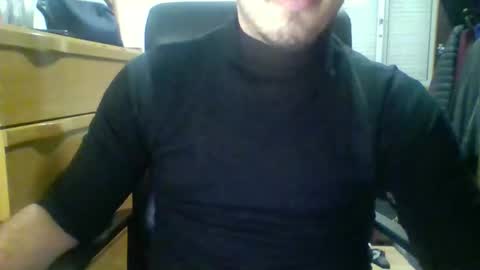 Snapshot of secretcutie200 chatting on 11-05-25, 06:30 secretcutie200 online show from 11-05-25, 06:30