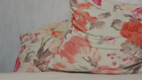 SecretLisa online show from 04-05-26, 08:33