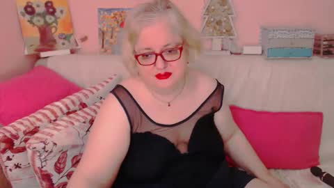 Snapshot of secretloverbbw chatting on 11-04-25, 09:14 Alice online show from 11-04-25, 09:14
