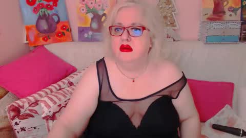 Snapshot of secretloverbbw chatting on 01-05-26, 08:12 Alice online show from 01-05-26, 08:12