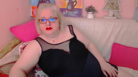 Snapshot of secretloverbbw chatting on 01-08-26, 08:44 Alice online show from 01-08-26, 08:44