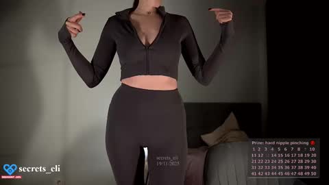 Eliz online show from 11-19-25, 04:29