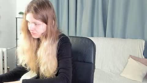 Snapshot of secrettier chatting on 06-29-26, 05:03 secrettier online show from 06-29-26, 05:03