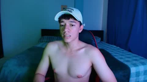 Snapshot of seder_4 chatting on 02-11-26, 05:29 Sebas online show from 02-11-26, 05:29