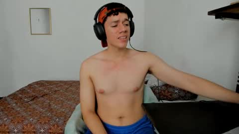 Sebas online show from 06-25-26, 06:23