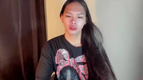 seducive_allea online show from 04-21-26, 12:56