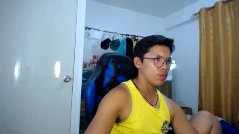 Snapshot of seductive_maruxxx chatting on 06-19-26, 04:11 maru zoldick online show from 06-19-26, 04:11