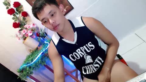 Snapshot of seductive_maxxx chatting on 05-31-26, 05:31 Max online show from 05-31-26, 05:31