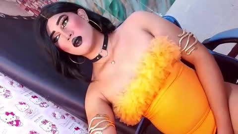 Snapshot of seductive_scarllete chatting on 01-07-26, 11:29 SCARLETTE online show from 01-07-26, 11:29