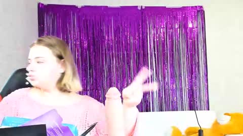 seductive_she_wolf online show from 03-05-25, 09:16