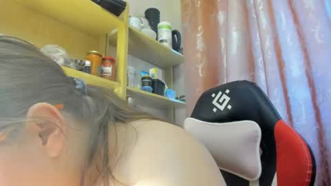 seductive_she_wolf online show from 04-27-26, 02:53