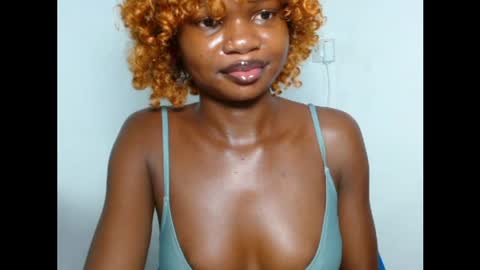 seductive_sugar247 online show from 04-25-26, 05:10