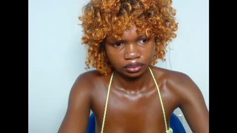 seductive_sugar247 online show from 04-26-26, 05:38