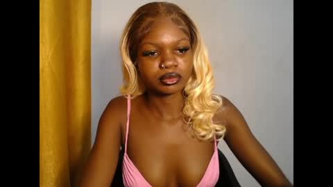 seductive_sugar247 online show from 06-09-26, 02:56