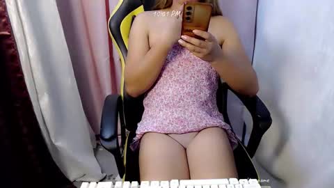 seductive_zyra online show from 05-19-26, 02:01