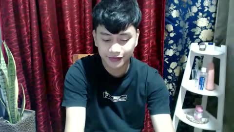 Snapshot of seductivee_bigcock chatting on 03-10-26, 09:36 John online show from 03-10-26, 09:36