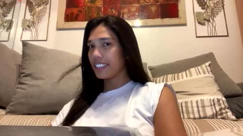 Snapshot of seductress_ph chatting on 04-23-26, 07:52 sara online show from 04-23-26, 07:52
