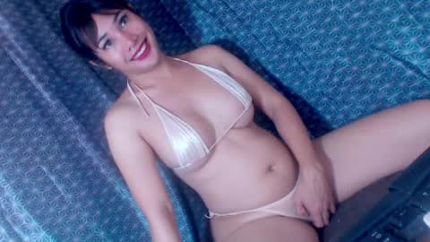 Julia Starlette online show from 04-21-26, 11:05